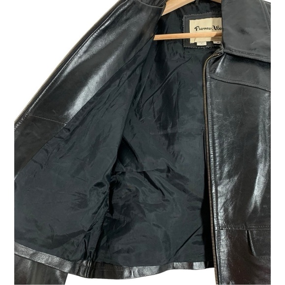 Vintage Pioneer Wear Leather Jacket Black Size Medium - Picture 10 of 14